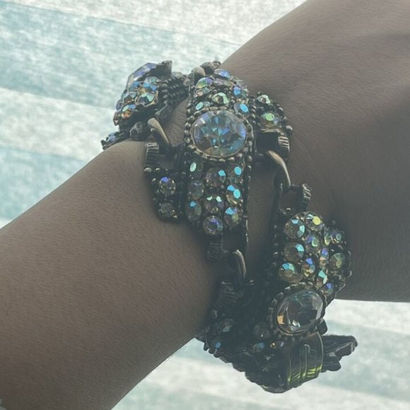 Juliana DeLizza & Elster Aurora Borealis Encrusted Chunky Gunmetal Bracelet - Picture 5 of 12